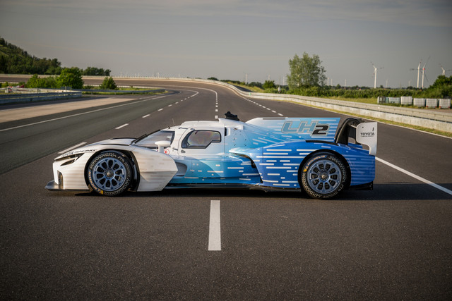 trlh2racingprototype8