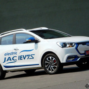 Тест-драйв JAC iEV7S