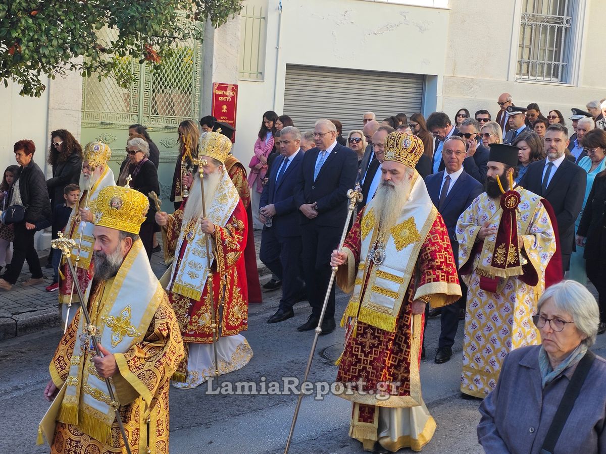 Αγ Λουκας26 177