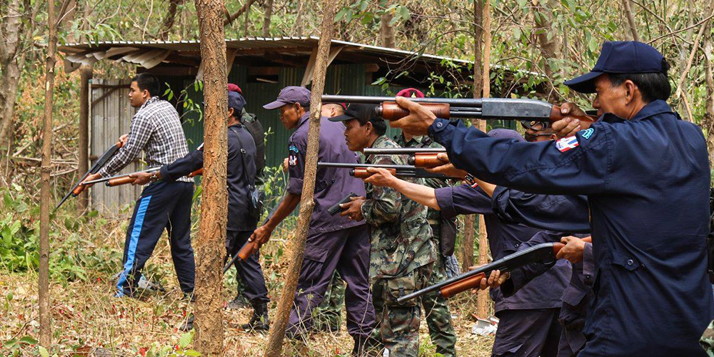 [Image: hanzai-militia-training.png]