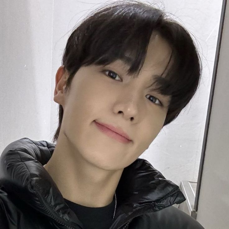 Hyunjae - THE BOYZ