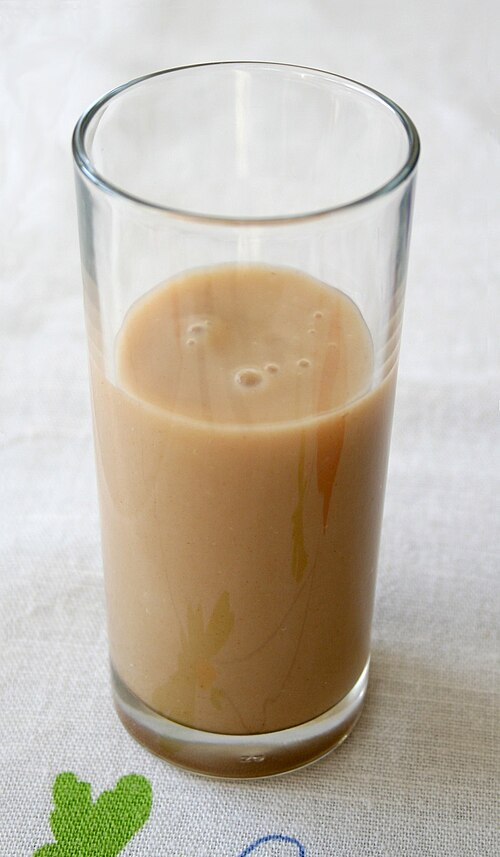 Image d'un verre de Boza. Image d'un verre de Boza.