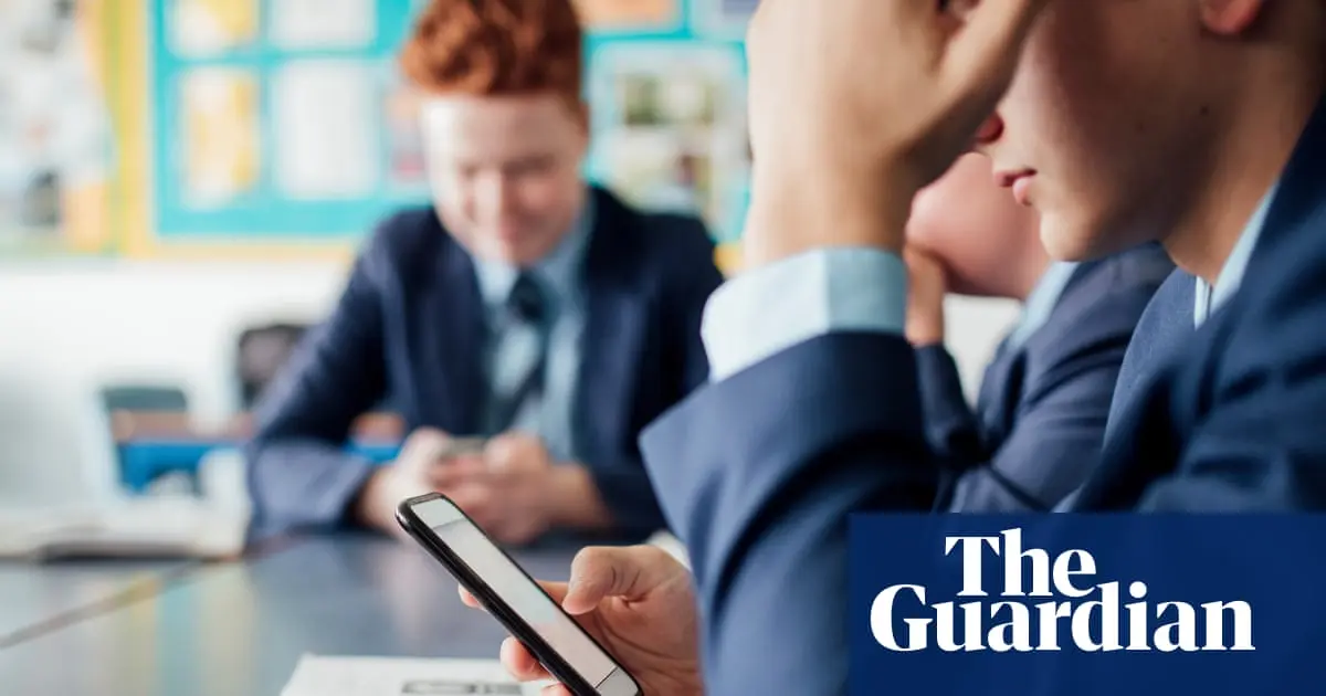 Children Blackmailed Over Nude Photos on the Rise