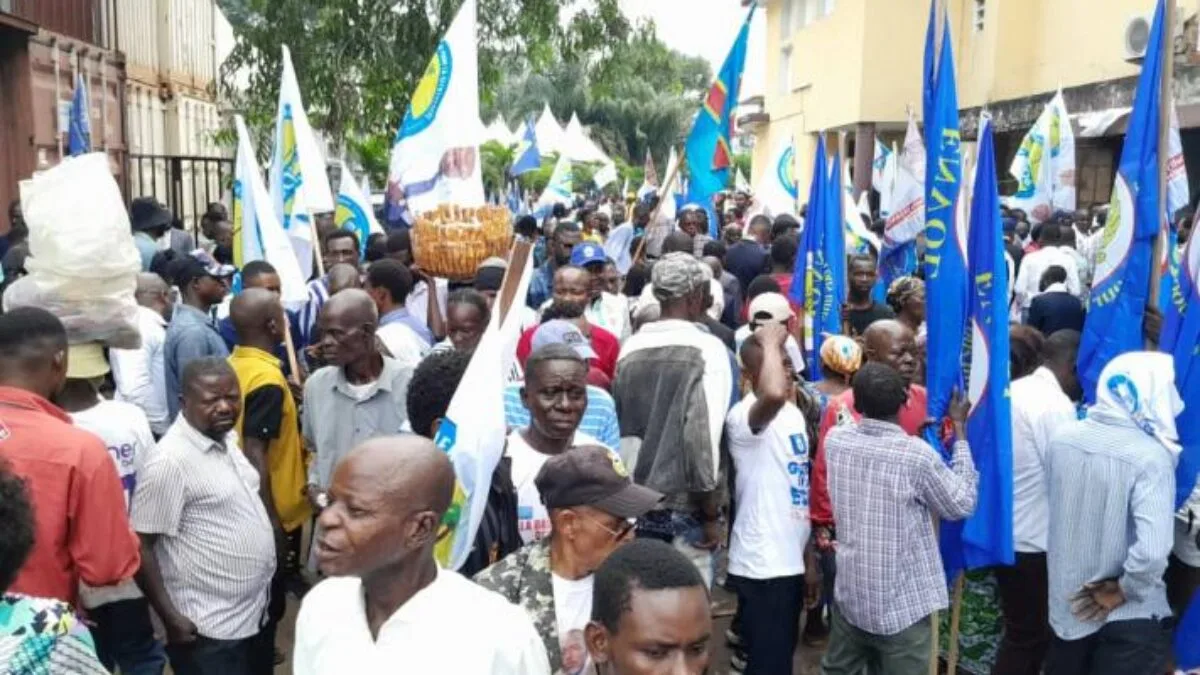Illustration - RDC : la CNDH alerte sur des appels à manifester armés de machettes à Kinshasa