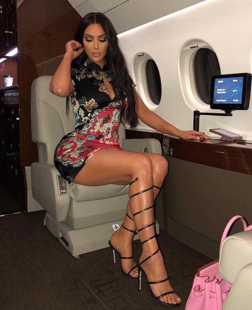 KIM-KARDASHIAN