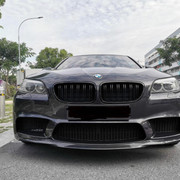 gloss-black-front