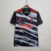 Benfica-third