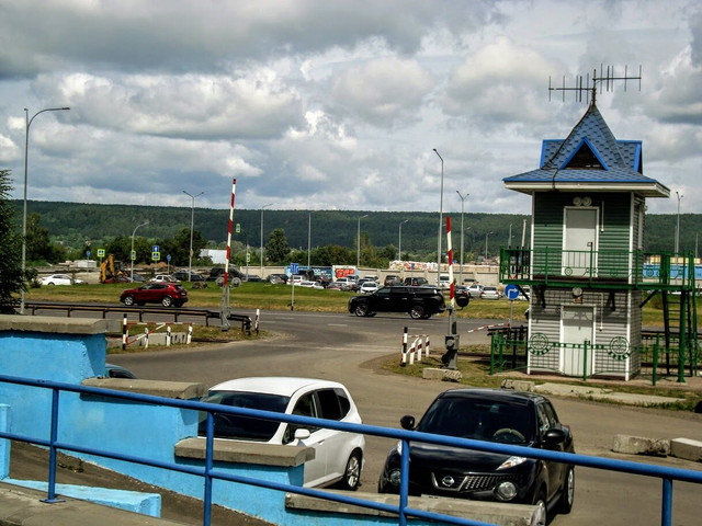 i-37