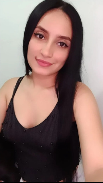 Wife Mom Aunty ki incest dunia with pics & Gifs