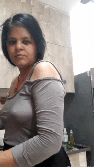 Wife Mom Aunty ki incest dunia with pics & Gifs
