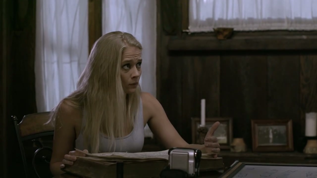 Ouija House Screenshot