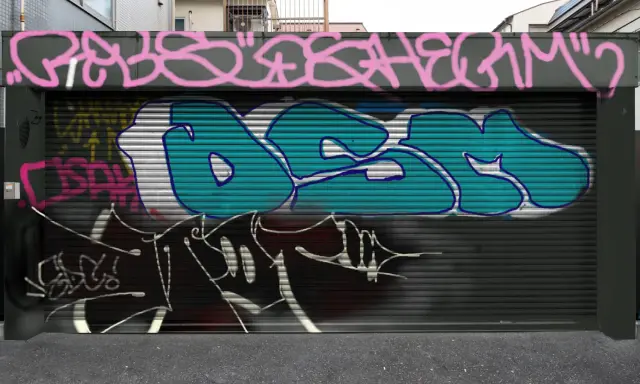 Graffiti artwork by emot