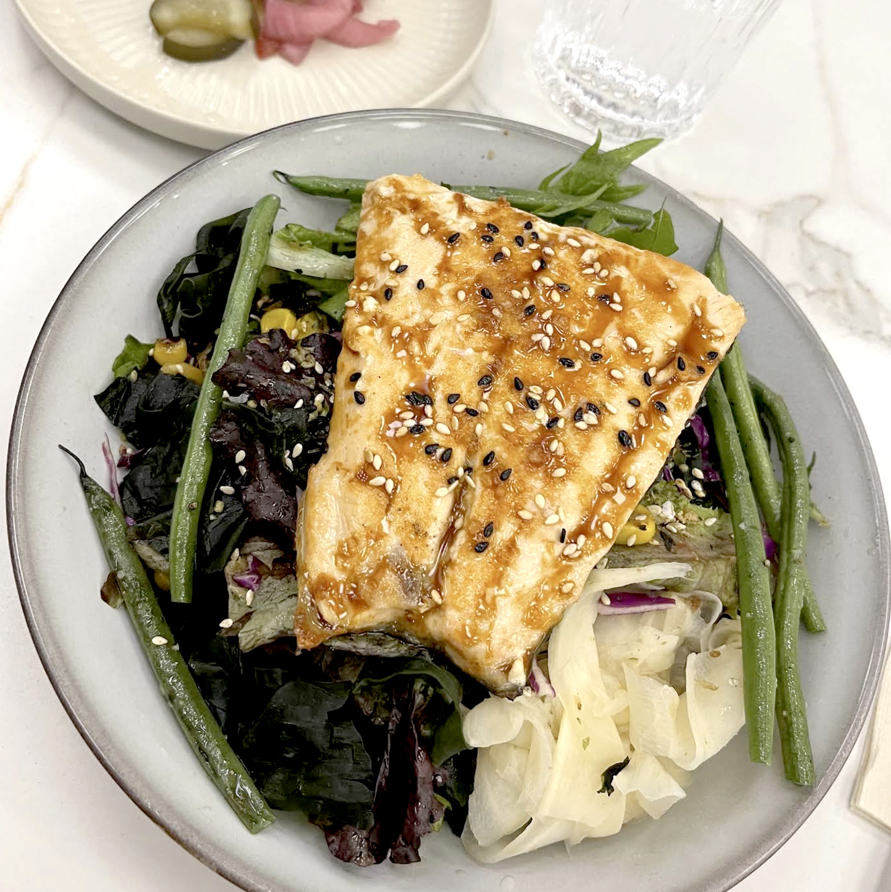 Fresh grain bowl and salad at smol PLQ Parkside