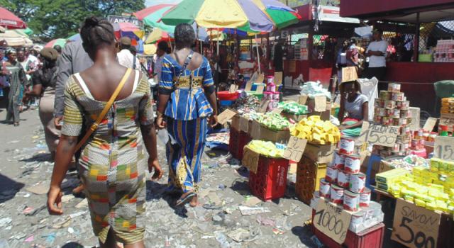Vibrant African market