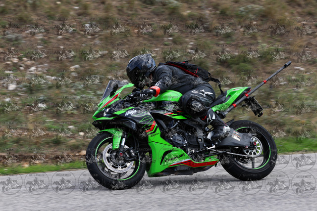 163A3529
