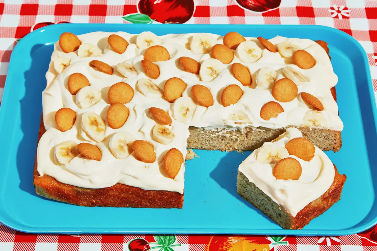 Decadent Banana Pudding Cake Unveiled