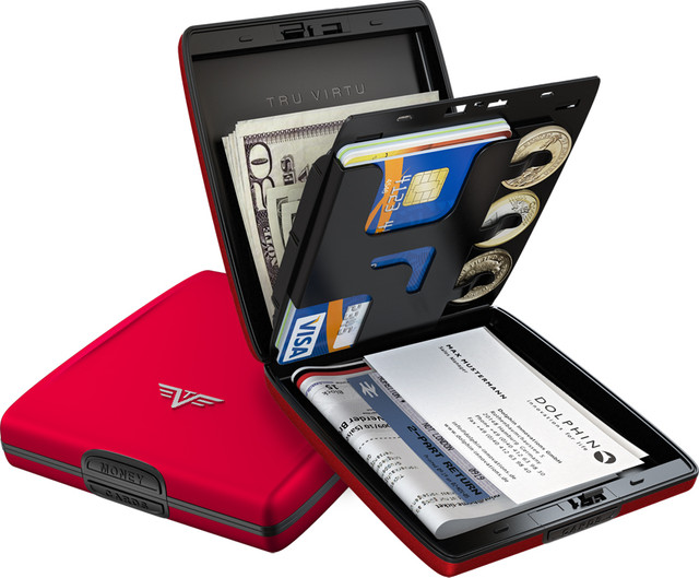 Money and Cards Red Silk Open Close.jpg