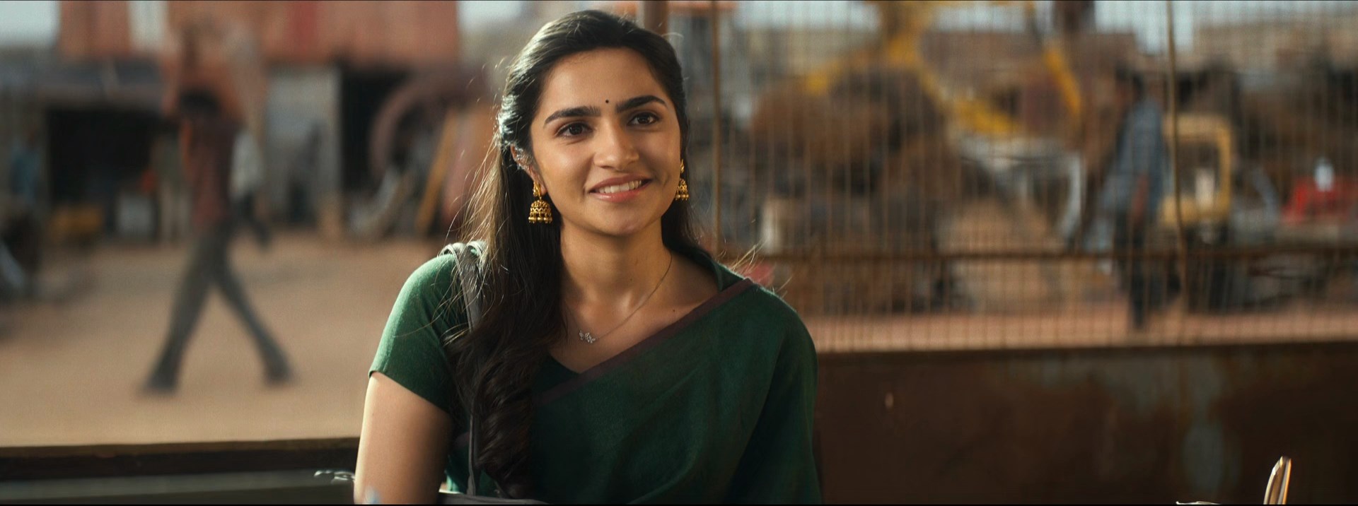 Bhairathi Ranagal (2024) HQ WEB-DL UNCUT Hindi  (Studio-DUB) + Kannada 1080p AVC DDP 2.0 CineVood.mkv_snapshot_00.22.02.917.jpg