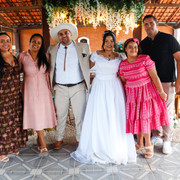 (883)