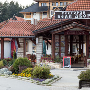 8852