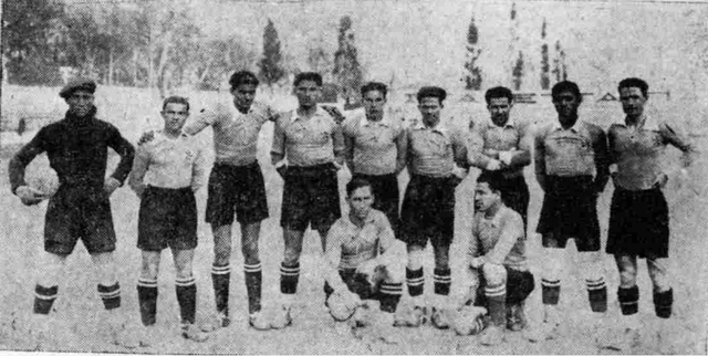 1932