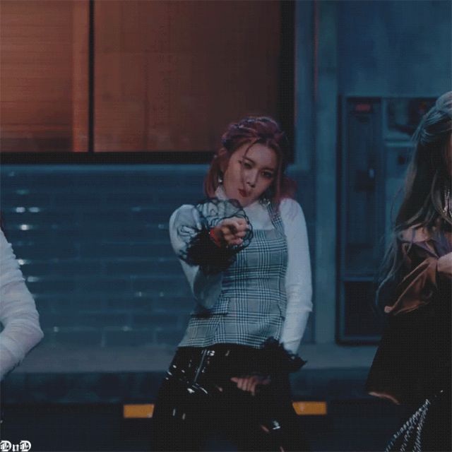 Untitled-56.gif