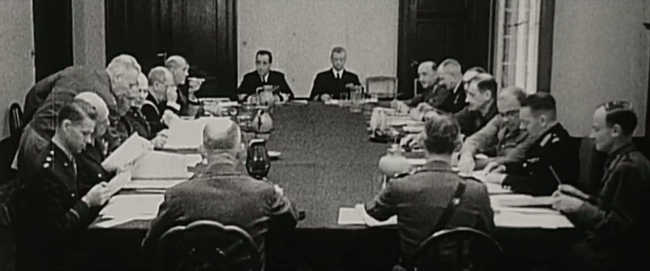 Turning Point: The Bomb and the Cold War Screenshot