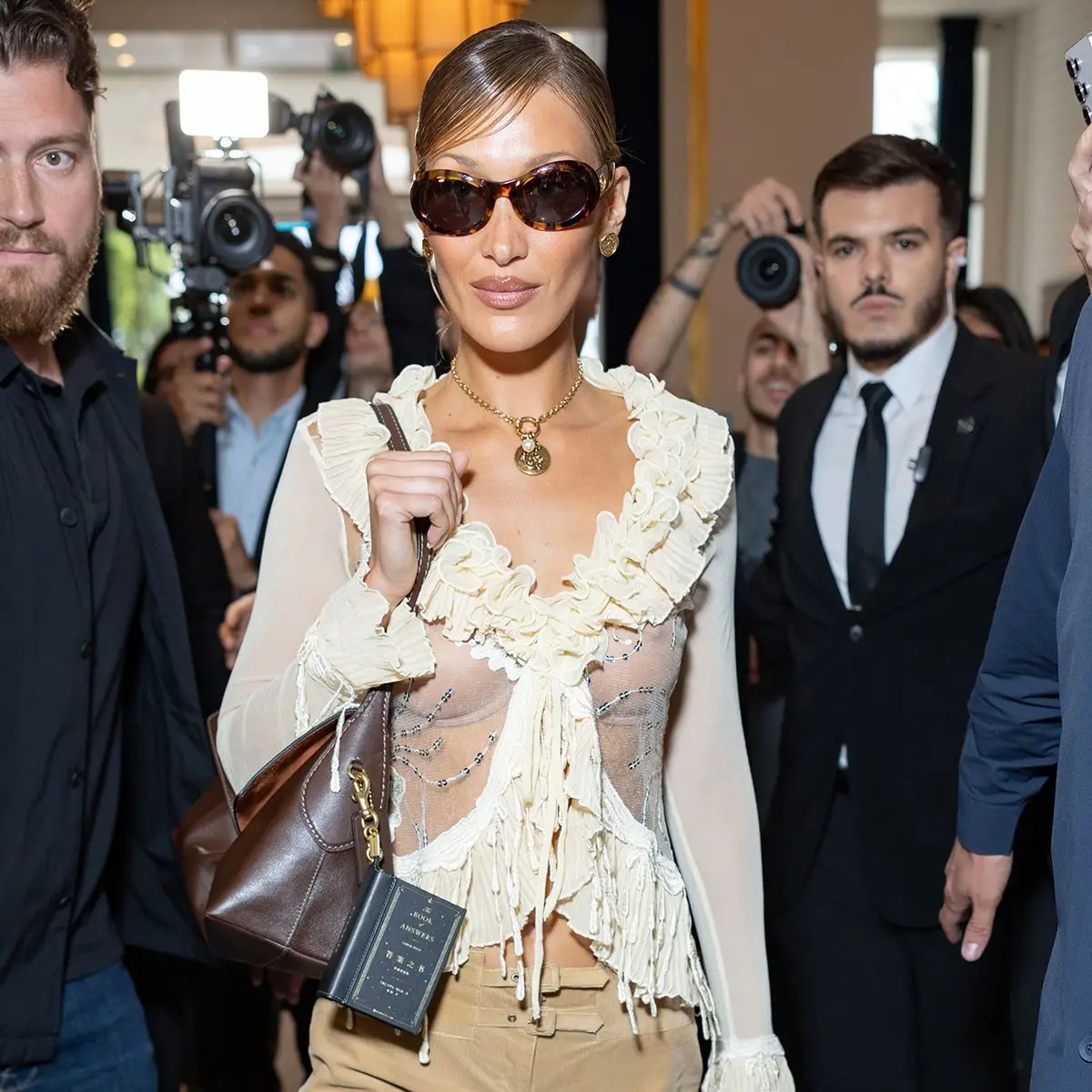 Cool Girls' Latest Must-Have Outfit