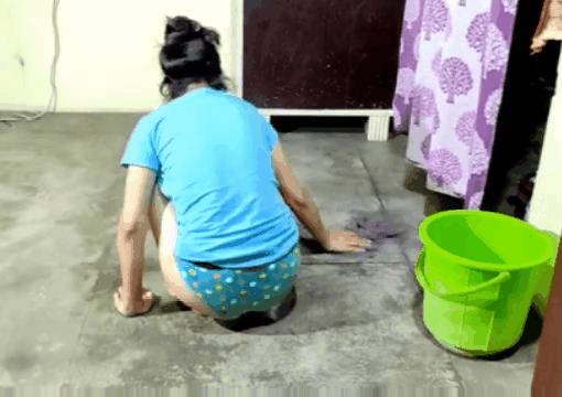 चढ़ती जवानी की अंगड़ाई - pani chhutna