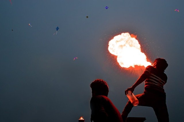 Fire-Kites