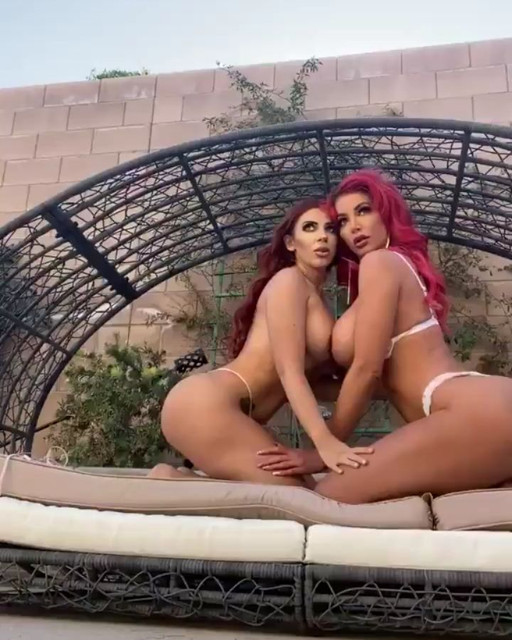 AMANDA-NICOLE-453