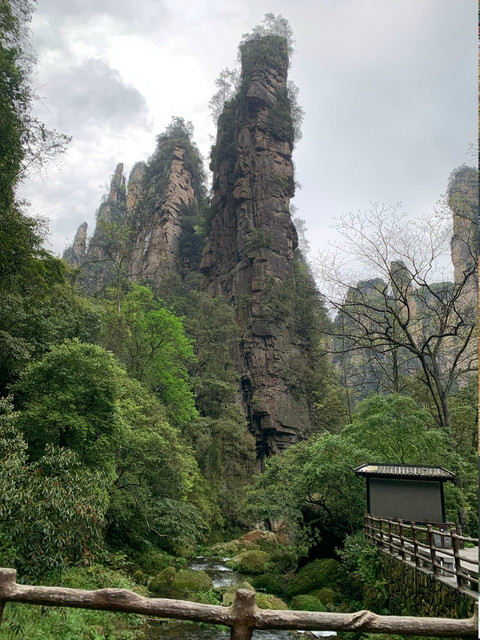 Украденное солнце. Universal Beijing Resort, Гуйлинь, Фужун, Чжанцзяцзе, Фэнхуан, Яншо. 8-17 апреля 2026. Украденное солнце. Universal Beijing Resort, Гуйлинь, Фужун, Чжанцзяцзе, Фэнхуан, Яншо. 8-17 апреля 2026.