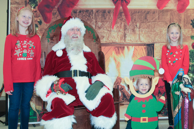 Santa2023-141.jpg