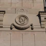 Mascaron Facade3 -Rue de Malte