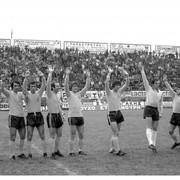 1976