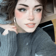 hannahowo-earring