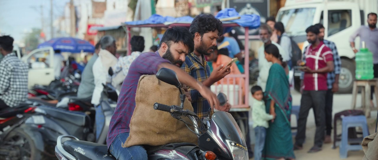 Badmashulu (2025) Telugu WEB-DL 1080p AVC DDP 5.1 ESub CineVood.mkv.0003.jpg