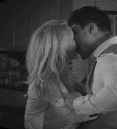 [Image: 26614277.gif]