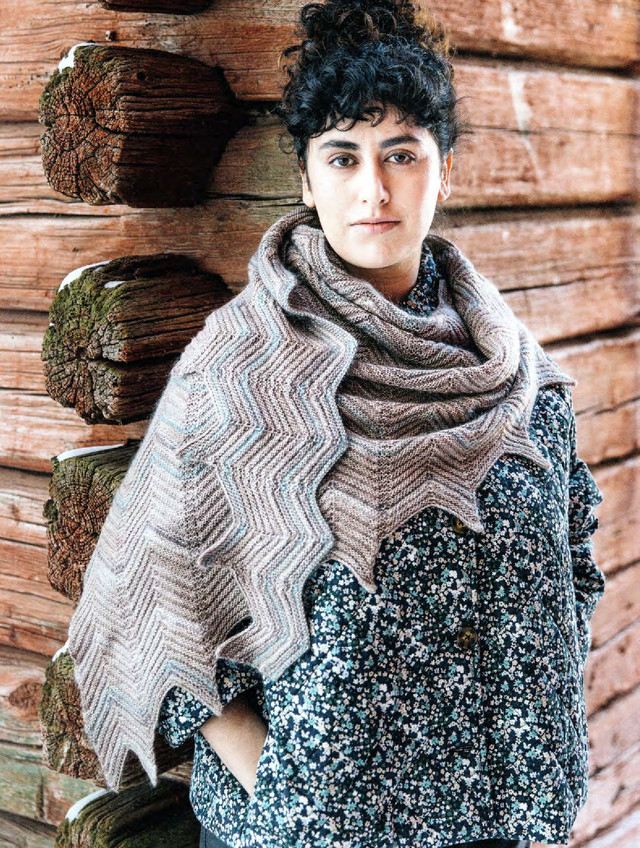 Laine-52-Weeks-of-Shawls-2022-246