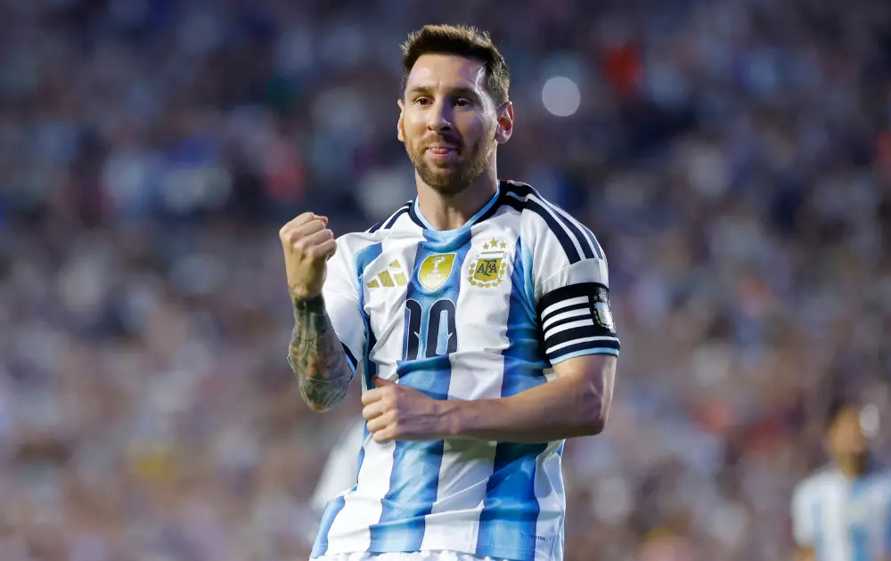 Watch Argentina vs Algeria for Free as Messi Begins Final World Cup