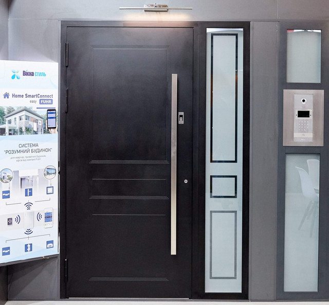Aluminiumtür PE78N modern mit Smart-Home-Option und Montage in NRW