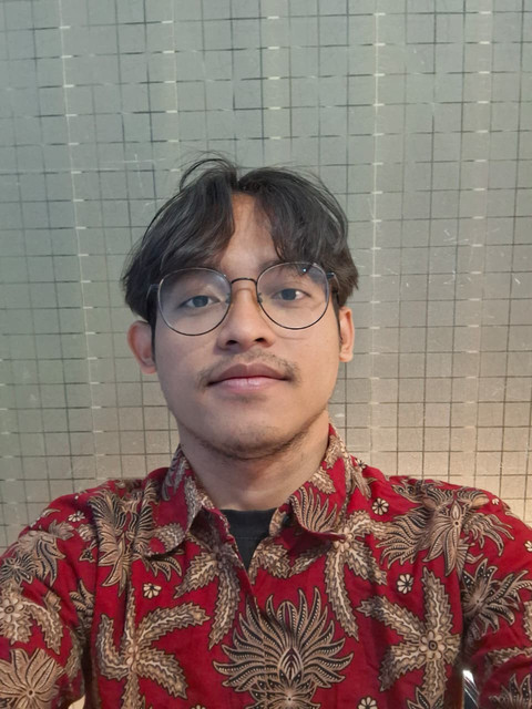 noval batik