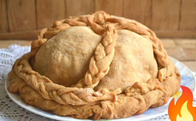 Фото Курник (пирог с курицей, рисом и грибами)