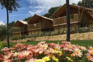 Camping Countryhouse Il Girasole - Safaritent met prive Sanitaire - Agriturismo Toscane - www.LuxeTentHuren.nl