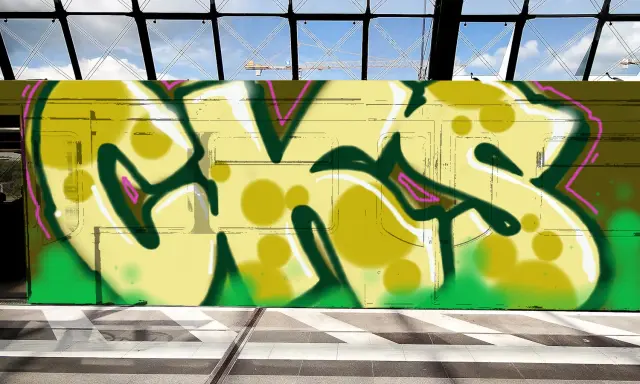 Graffiti artwork by Groove
