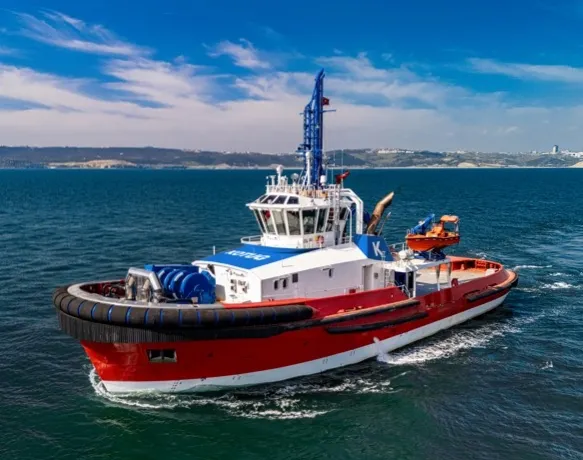 World’s First Dual-Fuel Methanol Escort Tug for KOTUG Canada Receives Full Class Certification