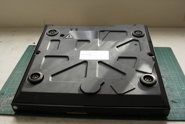 Turn Table (03)