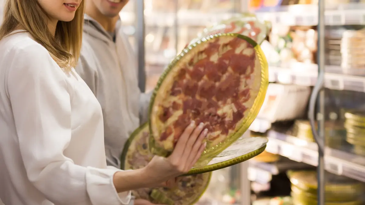 Celebrity Chefs Reveal Surprising Frozen Pizza Pick