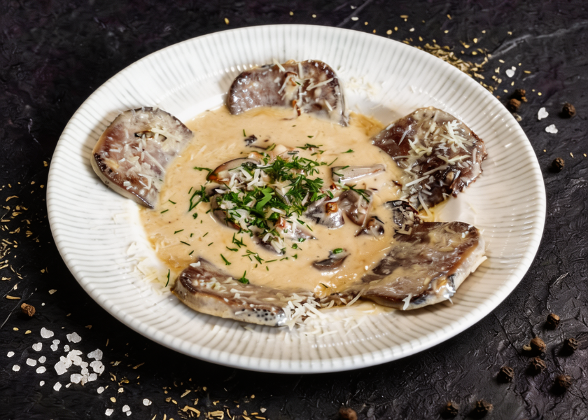 Beef Tongue with Sous dish