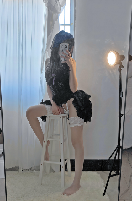 修女风情趣睡裙 (1).png